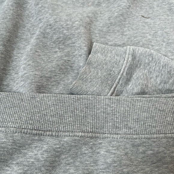 Everlast Crewneck Unisex Grey Sweater Classic Lounge Embroidered Logo E Size XL - Picture 8 of 14